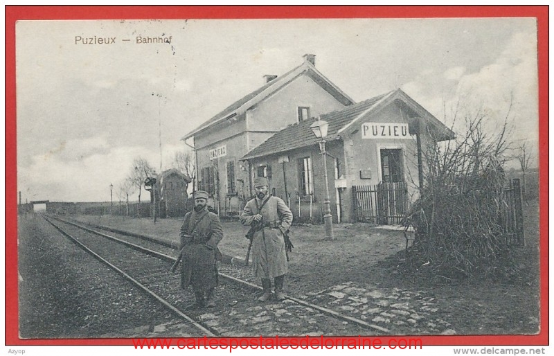 PUZIEUX gare soldats allemands.jpg